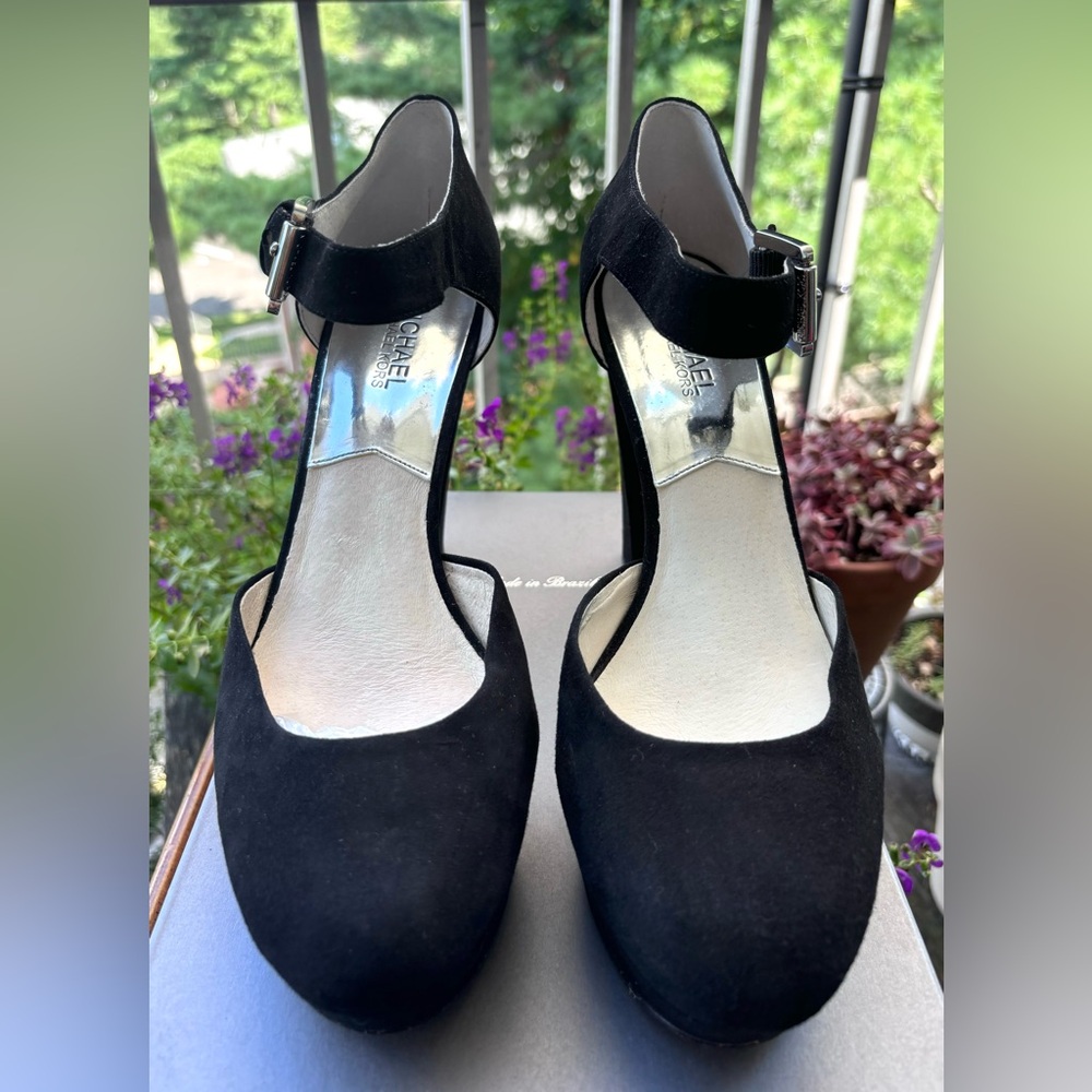 Michael Kors Suede Round-Toe High Platform Mary Jane
Black
Size 10M